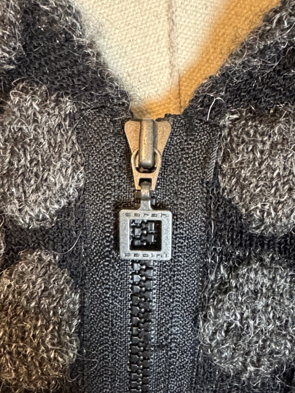 Sarah Pacini Hooded Zip-Front Sweater Wrap One Size - Picture 3 of 11
